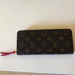 ***BRAND NEW LOUIS VUITTON CLÉMENCE WALLET***